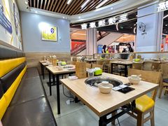 -三清洞摩西韩式年糕火锅(威高广场店)