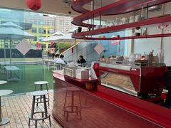 -UNI UNI(环亚凯瑟琳店)