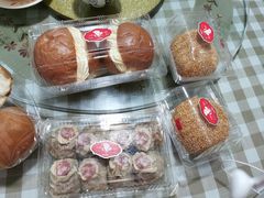 -白玉兰食品(汇联商厦店)