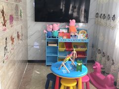 -茂菊口腔连锁(浦东南路店)