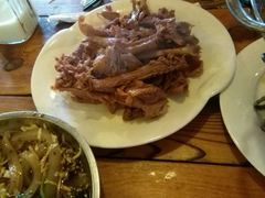 -闯关东东北农家菜(崂山石老人店)