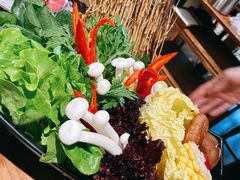 -捞王锅物料理(上海世茂广场店)