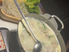 -丁里羊肉小镇(天鹅湖总店)