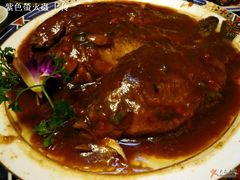 黃豆醬燒鯽魚-宝发园名菜馆
