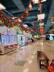 -莫莉幻想儿童乐园(武汉保利广场店)