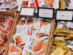 -来伊份(仙霞路二店)