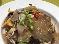 -赶海部落海鲜城(海阳路店)