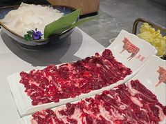 -左庭右院鲜牛肉火锅(七宝领展广场店)