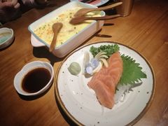 三文鱼刺身薄切-望鲸居酒屋