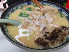 -明呈黄鱼面馆(斜土路店)