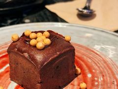 -LES ELITES 英集荟(南京西路店)