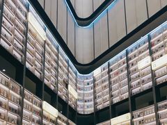 -上海虹桥中心爱琴海亚朵S酒店