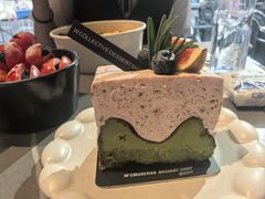 -W COLLECTIVE  DESSERT SHOP