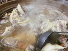 -威邵鸡煲(西华路总店)
