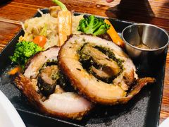 -1886德国汽车餐厅(外滩十六铺码头店)