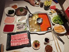 -海底捞火锅(杭州庆春路夜宵主题店)