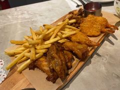 -必胜客(尹山湖歌林公园店)