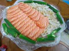 三文鱼&nbsp;象拔蚌刺身-廣味潮鲜·一品潮滋味(五道口店)