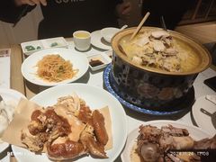 -关东小磨东北菜(漕河泾印象城店)