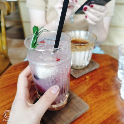 -花系美·美甲美睫精品店