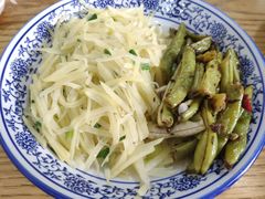 -杨三孃跷脚牛肉(清凤时代店)