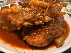 -喇喇排骨火锅·传统韩式脊骨汤(望京西园总店)