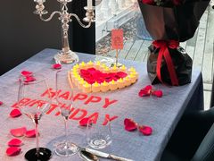 -弦月窗LUNETTE BY AMANDA(复兴路店)