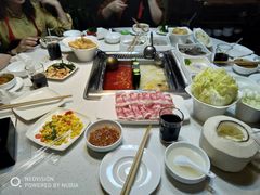 -海底捞火锅(银泰中心店)