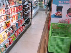 零售区-全家便利店(王府井大街店)