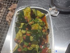 -马路牙子烧烤音乐酒馆(望京店)