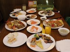 -东方苑自助餐厅(稻香湖景酒店)