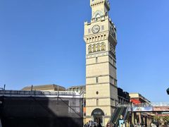 -王府井奥莱临潼小镇(临潼店)