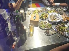 -马路牙子烧烤音乐酒馆(望京店)