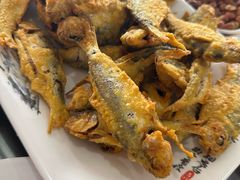 -岛中岛·海鲜大排档·万宁老字号(东澳店)