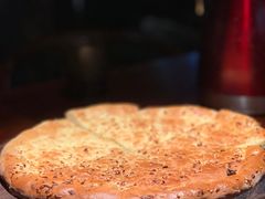 皮牙子烤馕-楼兰新疆主题餐厅(悠方店)