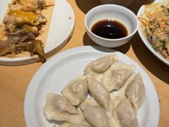 -关东小磨东北菜(上海长风大悦城店)