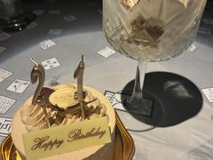 提拉米苏-穹六人间 people 6(岳阳路店)