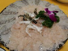 -官塘陈记鱼生·潮汕砂锅粥·牛肉火锅(潮枫路总店)