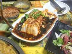 -牛牛牛酸菜煎肉店(望云寺路店)