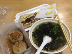 -宝光熏肉鞋底火烧(新街口店)