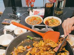 -椒行天下·干锅·牛蛙(万宝店)