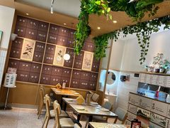 -必胜客(WOW昙华林店)