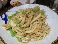 -鑫真味私房菜馆