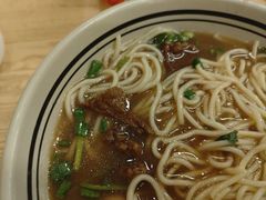 -小马牛肉面·牛骨熬制(南京博物院店)