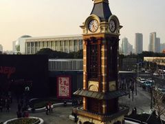 -陆家嘴空中步行连廊