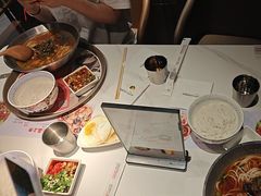 -妈妈故事米线(市府恒隆店)