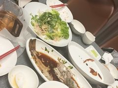 -凤凰园烤鸭店·唐山菜·传承花椒肉(老唐丰路店)
