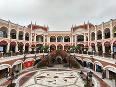 -佛罗伦萨小镇广佛名品奥特莱斯(疏港路店)