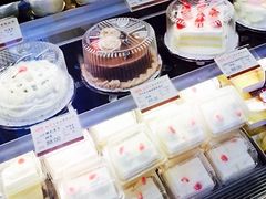 -红宝石·鲜奶小方·海派西点房(南丹店)