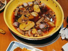 -休记光头香辣蟹干锅(绵竹店)